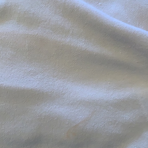 Cute short sleeve women’s top, size large (more like a medium). Lace sleeves - Picture 7 of 8